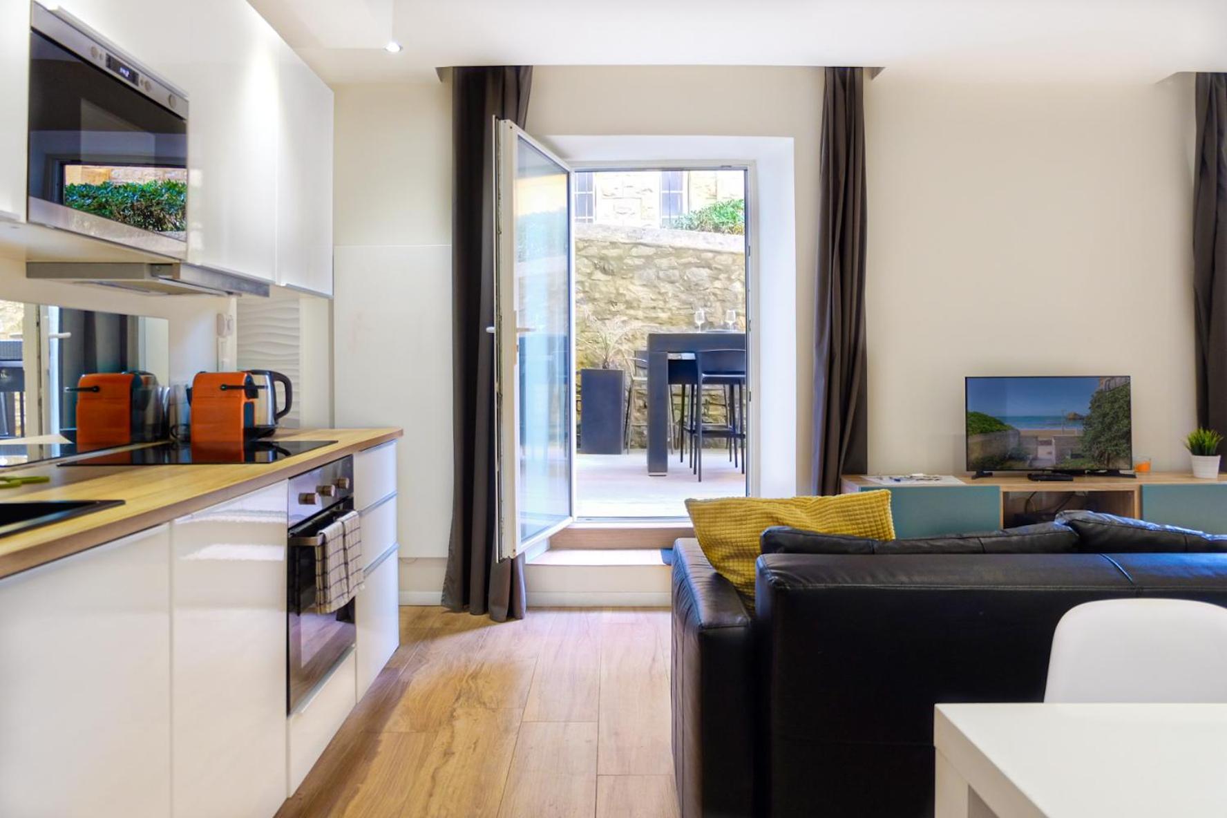 Magnifique Appartement Avec Terrasse, Parking Et Vue Sur L'Ocean Pour 5 Biarritz Exterior photo